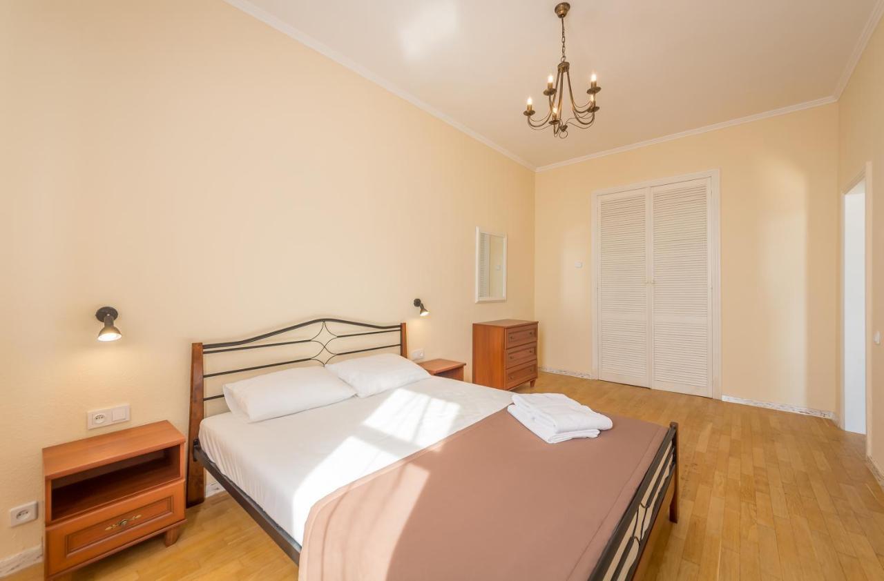 Central Apartments On Khreschatyk كييف المظهر الخارجي الصورة