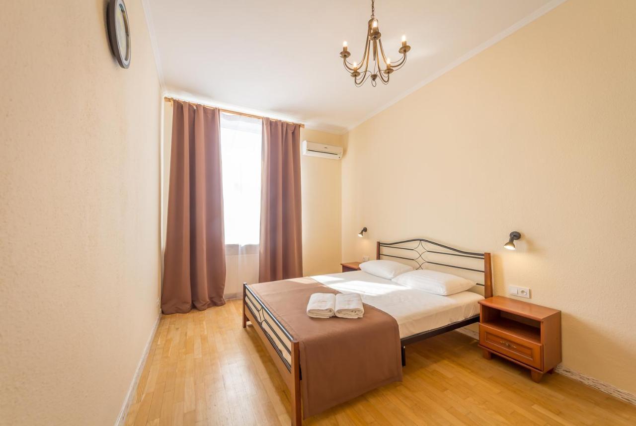Central Apartments On Khreschatyk كييف المظهر الخارجي الصورة