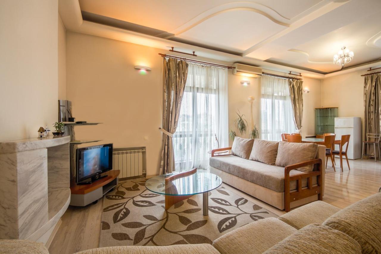 Central Apartments On Khreschatyk كييف المظهر الخارجي الصورة