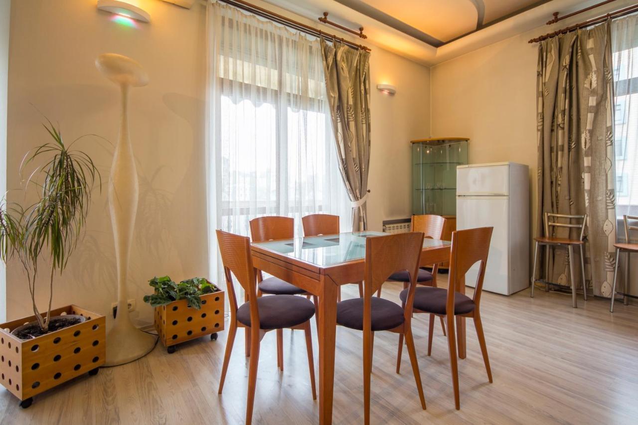 Central Apartments On Khreschatyk كييف المظهر الخارجي الصورة