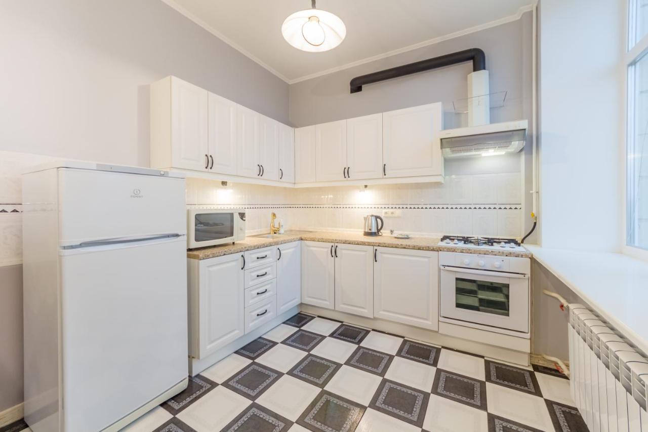 Central Apartments On Khreschatyk كييف المظهر الخارجي الصورة